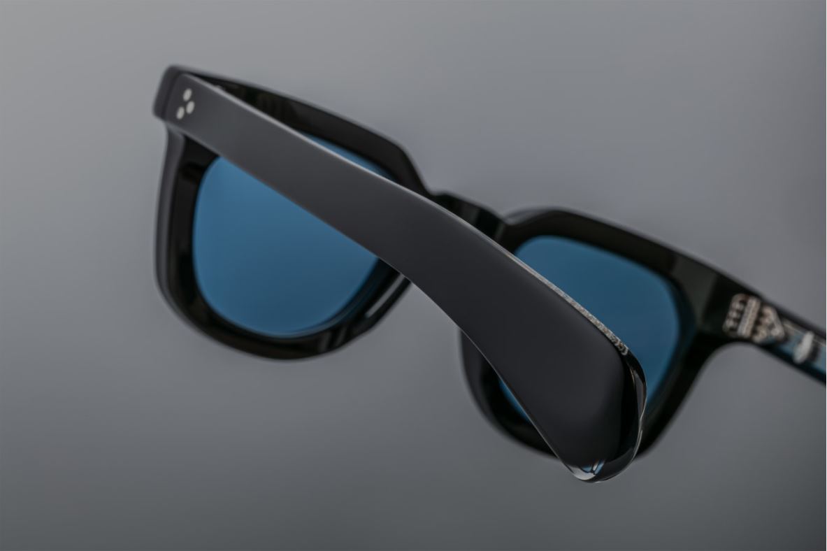 Sunglasses Model Vendome in Color Titan with Azure lenses from Jacques Marie Mage