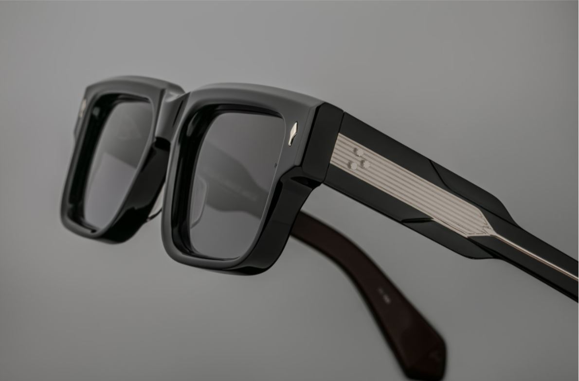 Sunglasses from Jacques Marie Mage model Hemmings in color Bloodstone