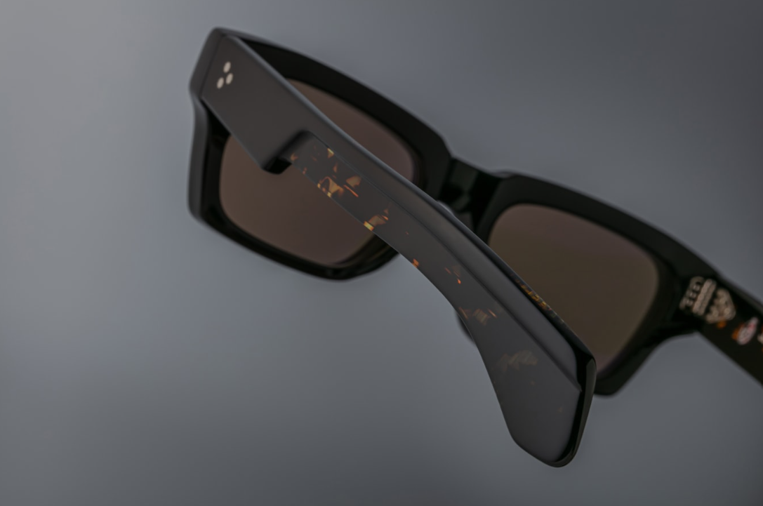 Sunglasses from Jacques Marie Mage Collection Modele Ashcroft in color Noir 9