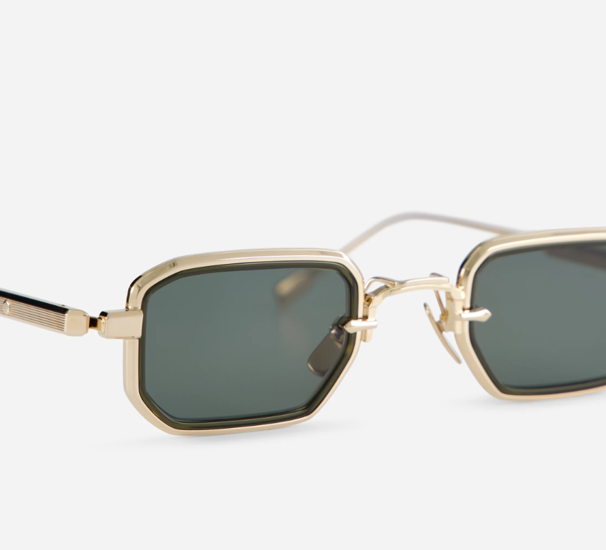 Sunglasses from Sato eyewear collection model Deneb Titanium green takiron Takiron with green lens