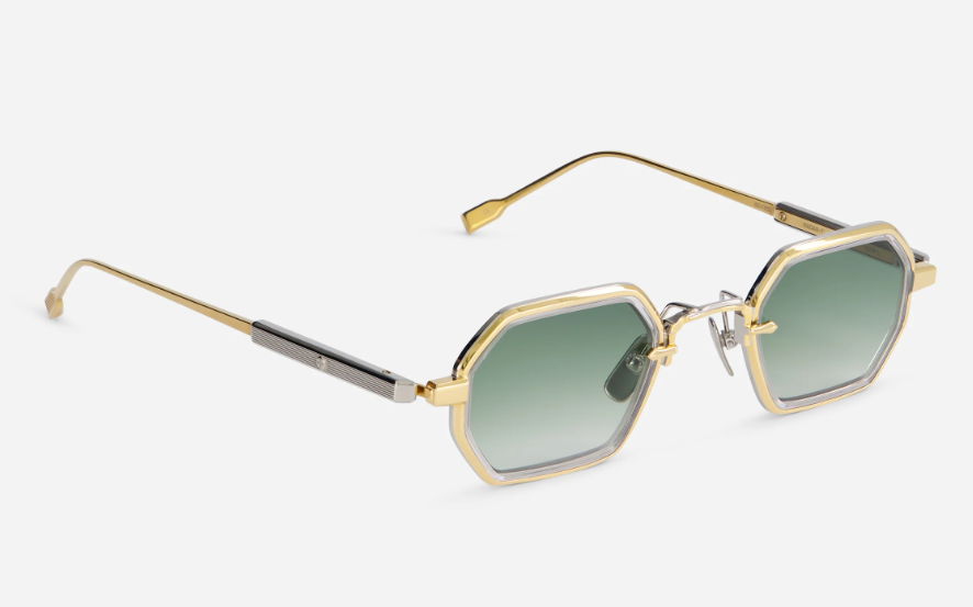 Sunglasses from Sato eyewear collection model Hadar Titanium Crystal Takiron with gradient green lens