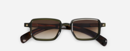 Sunglasses from Sato Collection Modele Ran Hunter with gradient brown lens