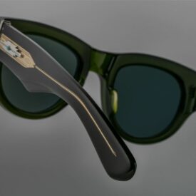 Sunglasses from Jacques Marie Mage. Model Rollingsun in color Rover collection Last Frontier