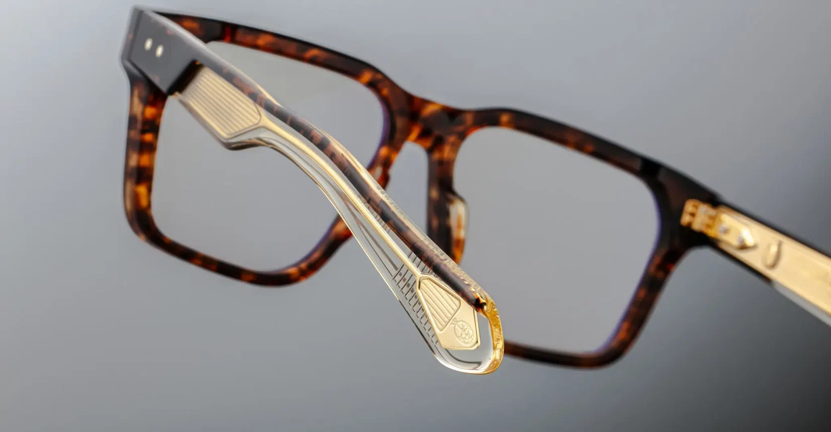 Optical Frame Model Lucknow in color Argyle from Jacques Marie Mage