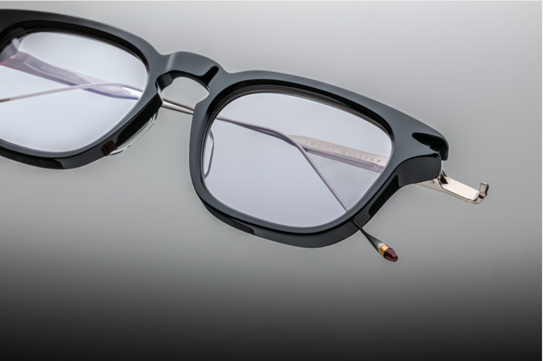 Optical Frame Model William in Noir with SuperLight Grey lenses for Jacques Marie Mage