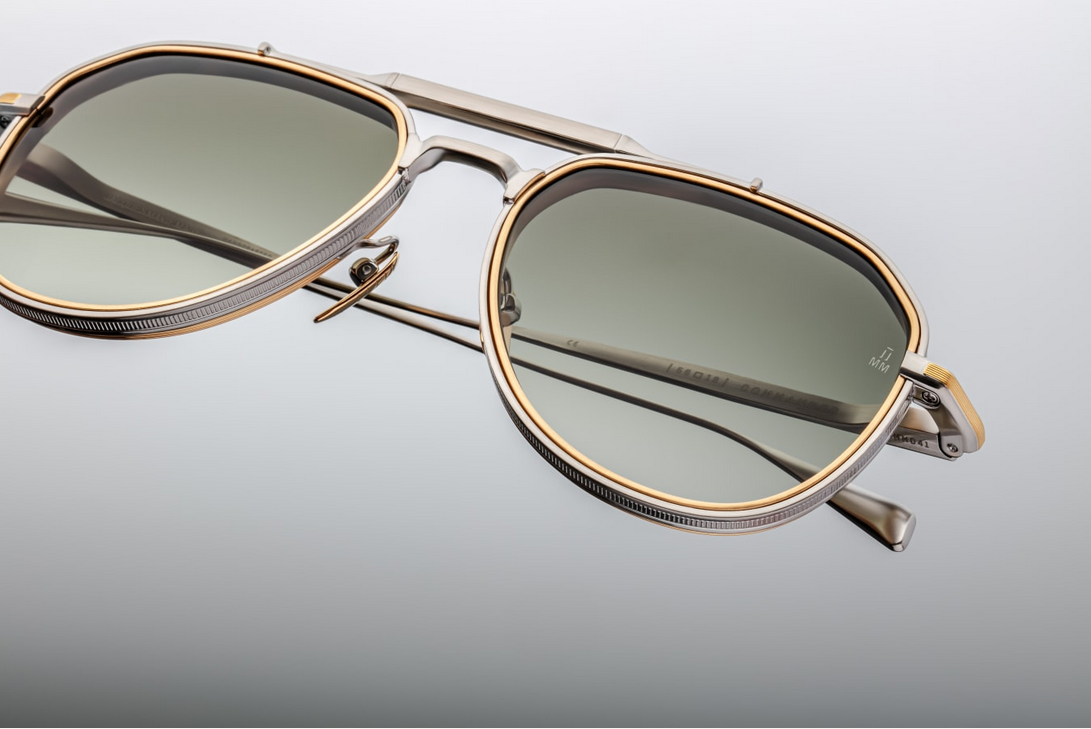 Sunglasses Model Commander in Color Silver with Light Bottle Green lenses from Jacques Marie Mage