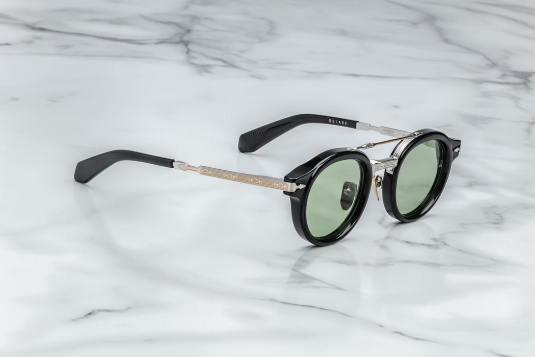 Sunglasses Model Delage in Color Noir with Green lenses from Jacques Marie Mage