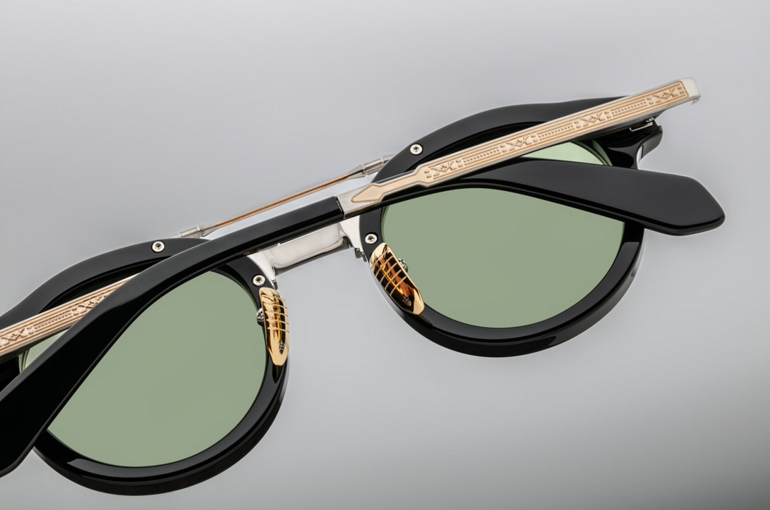 Sunglasses Model Delage in Color Noir with Green lenses from Jacques Marie Mage