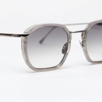 Sunglasses Model Iggy in Color Ruthenium & Crystal with Grey Gradient lenses from John Dalia