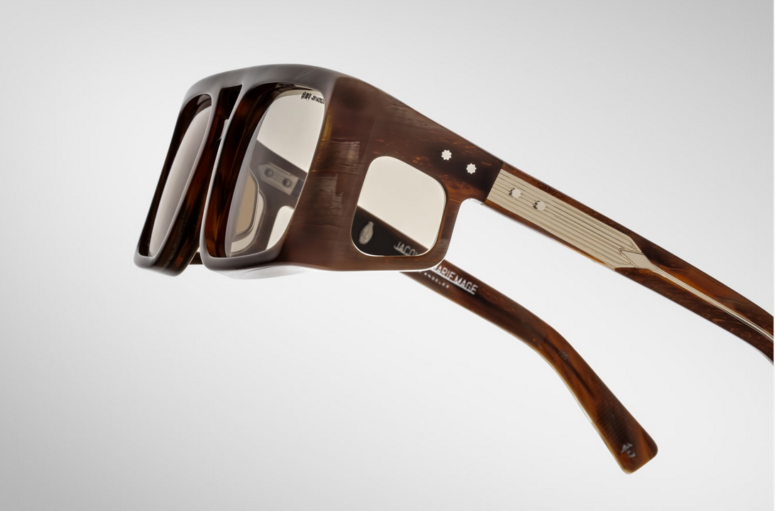 Sunglasses Model Windsor Decade Collection in Color Bark Horn with Khaki lenses from Jacques Marie Mage