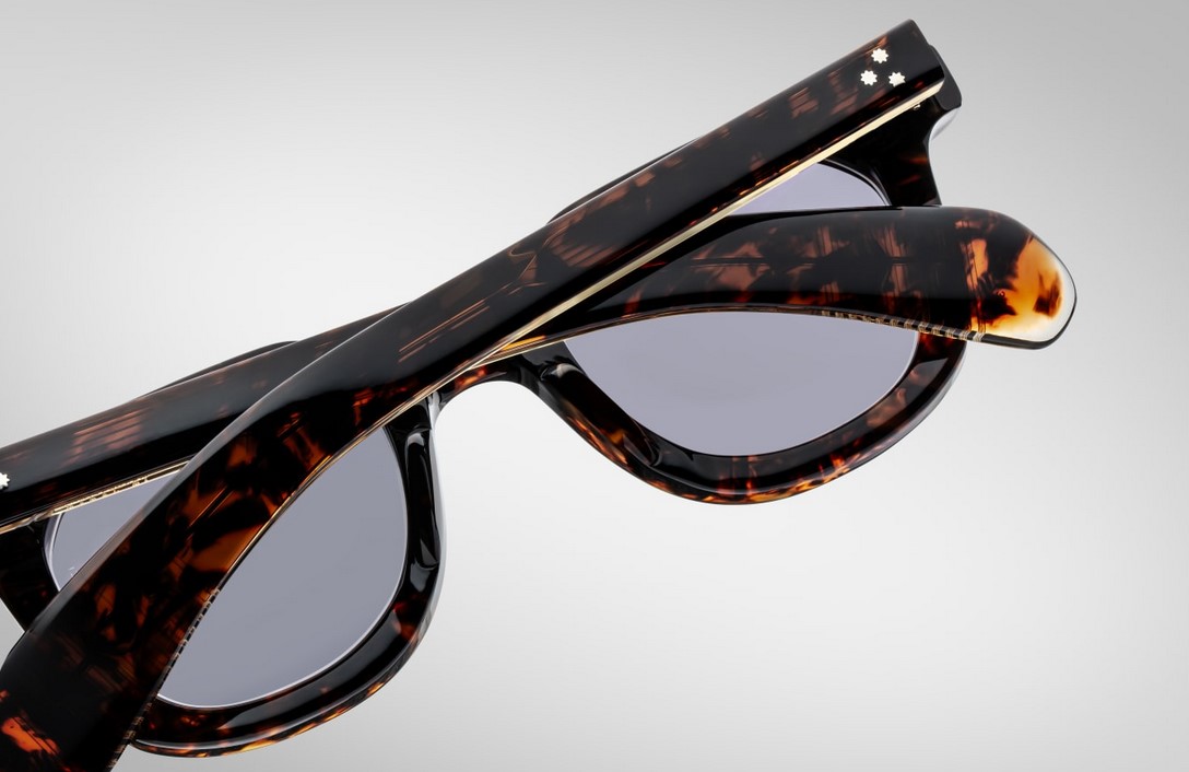 Sunglasses Model Vendome in Color Beau with Blue Lenses from Jacques Marie Mage