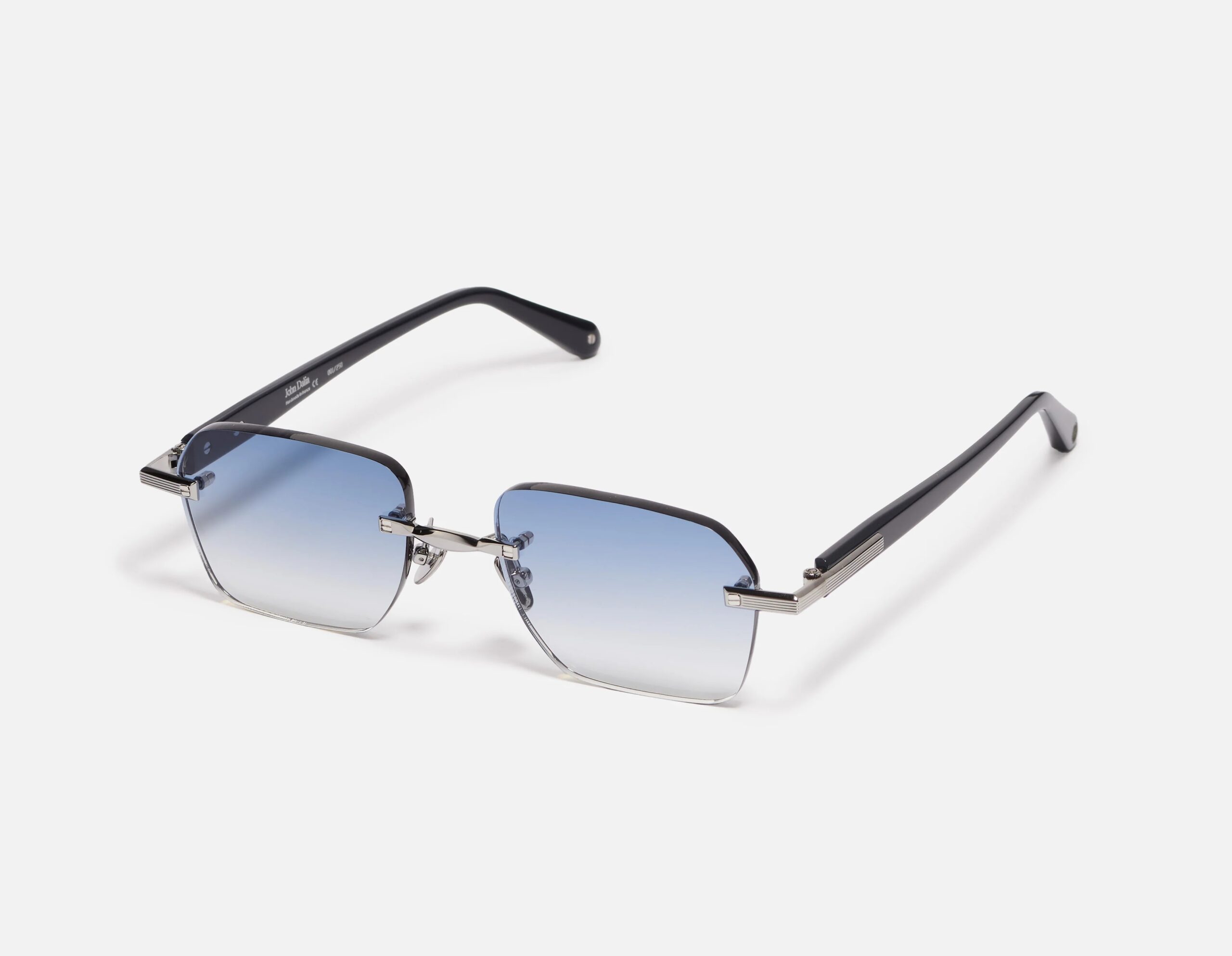 Sunglasses Model Dwayne in Color C522 with Light Blue Gradient lenses from John Dalia