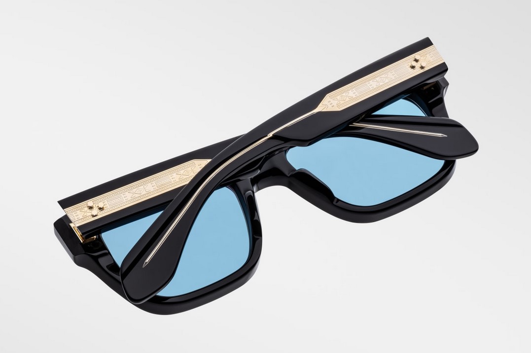 Sunglasses Model Cash in color Eclipse 2 with Azure Lenses from Jacques Marie Mage