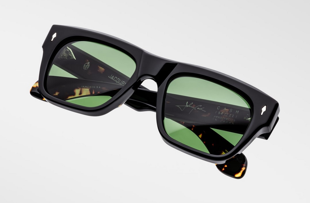 Sunglasses Model Cash in color Noir9 with Green Lenses from Jacques Marie Mage