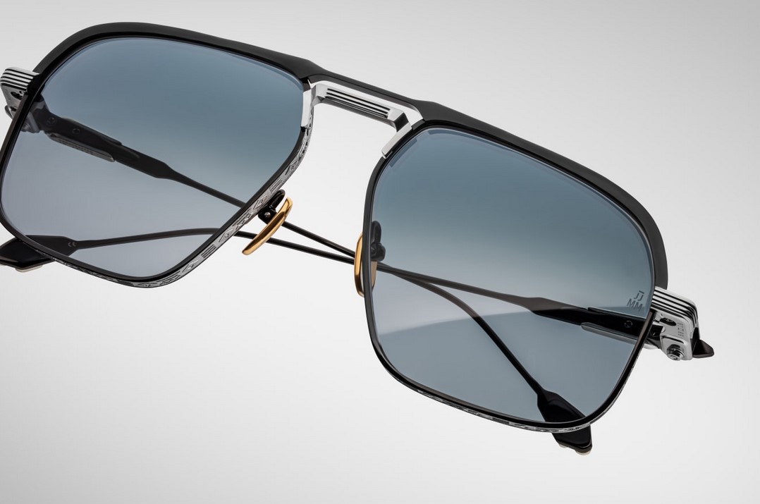 Sunglasses Model Labarge in Color Black with Savannah Gradient lenses from Jacques Marie Mage's collection