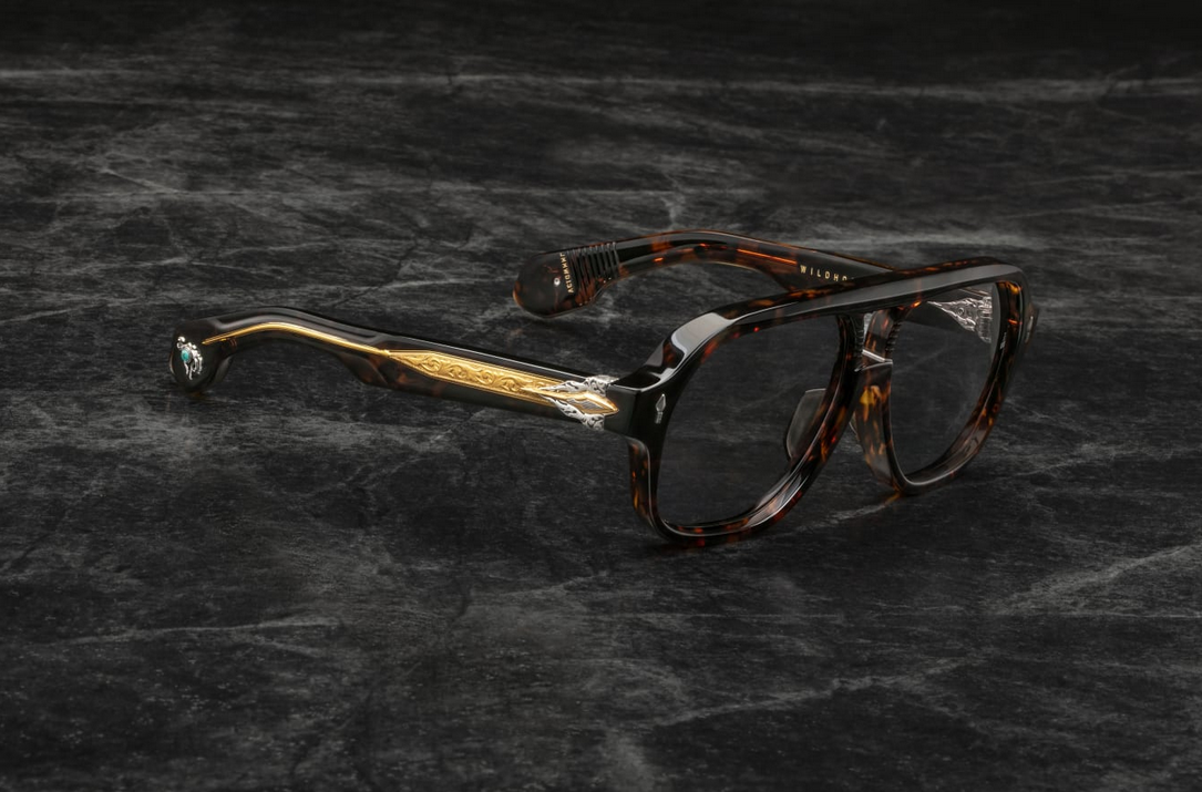 Sunglasses Model Wildhorse in Color Beau with Stratus Gradient lenses from Jacques Marie Mage's collection