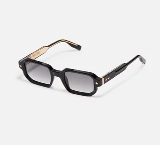 Sunglasses Model Project06 in C100 with grey gradient lenses from John Dalia
