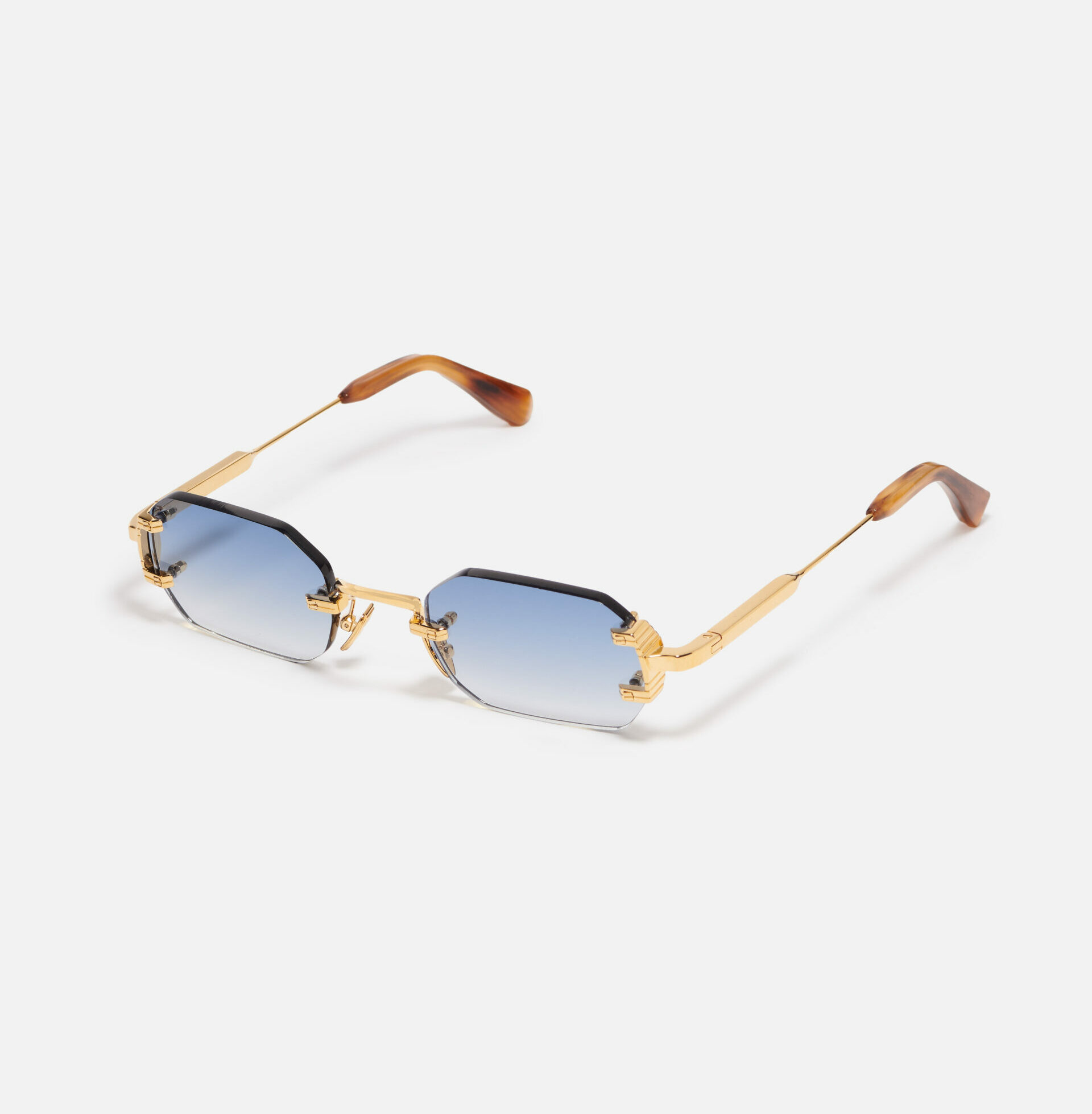 Sunglasses Model Amaru in Color C500 with Light Blue gradient lenses from John Dalia