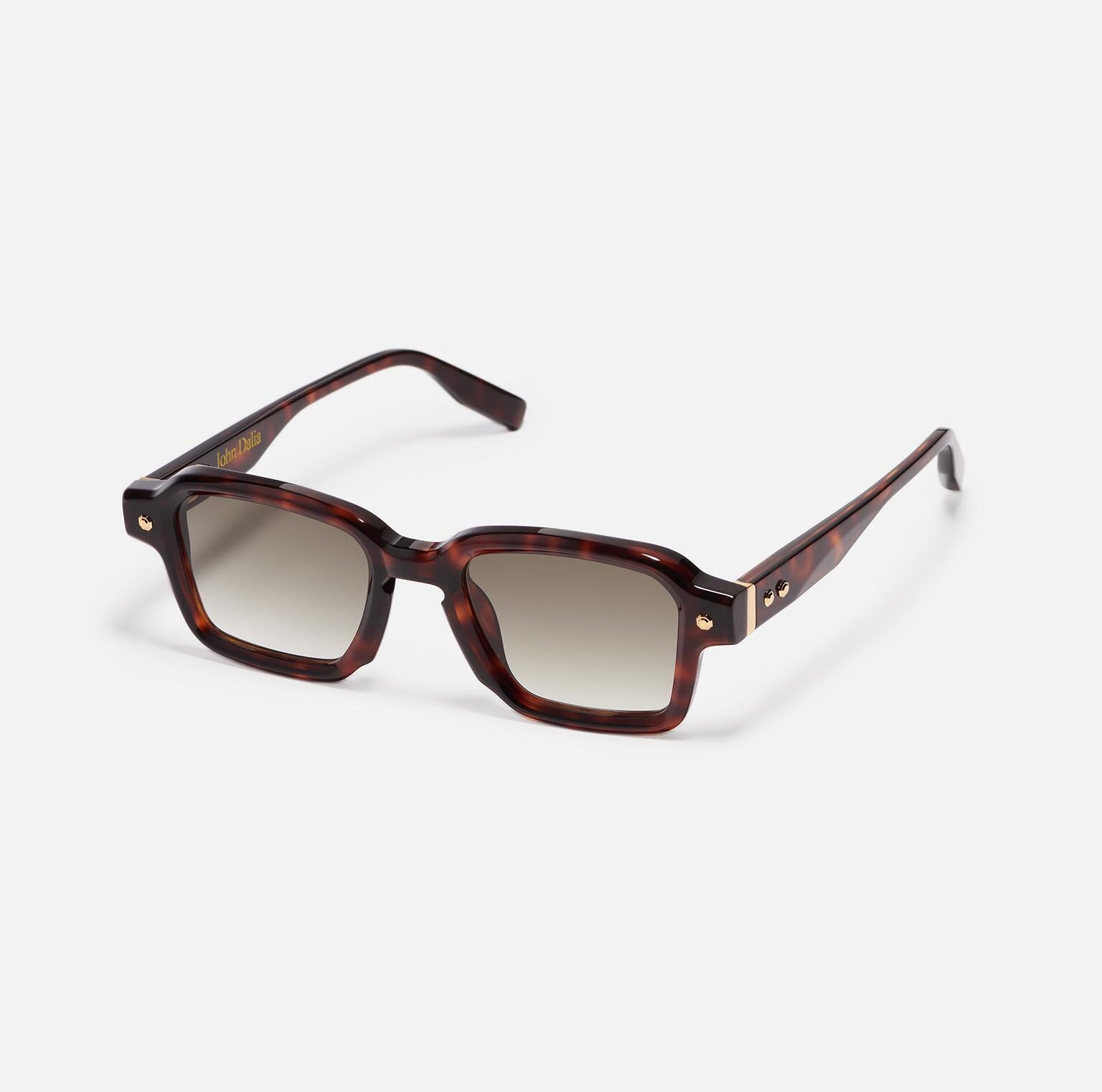 Sunglasses Model Project07 in C120 with G15 gradient lenses from John Dalia