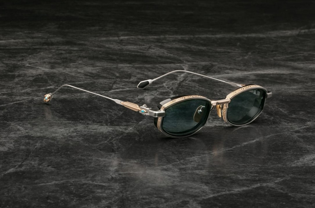 Sunglasses Model Hardin in Color Hades with Blue Gradient Glass lenses from Jacques Marie Mage's collection