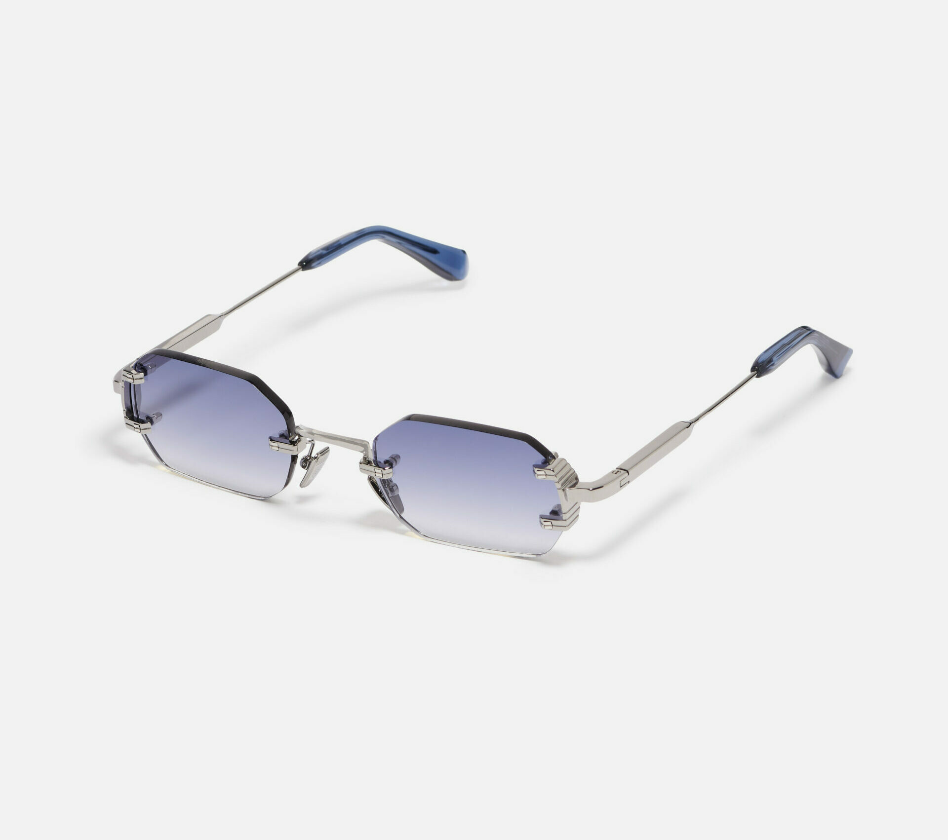 Sunglasses Model Amaru in Color C524 with Dark Blue gradient lenses from John Dalia