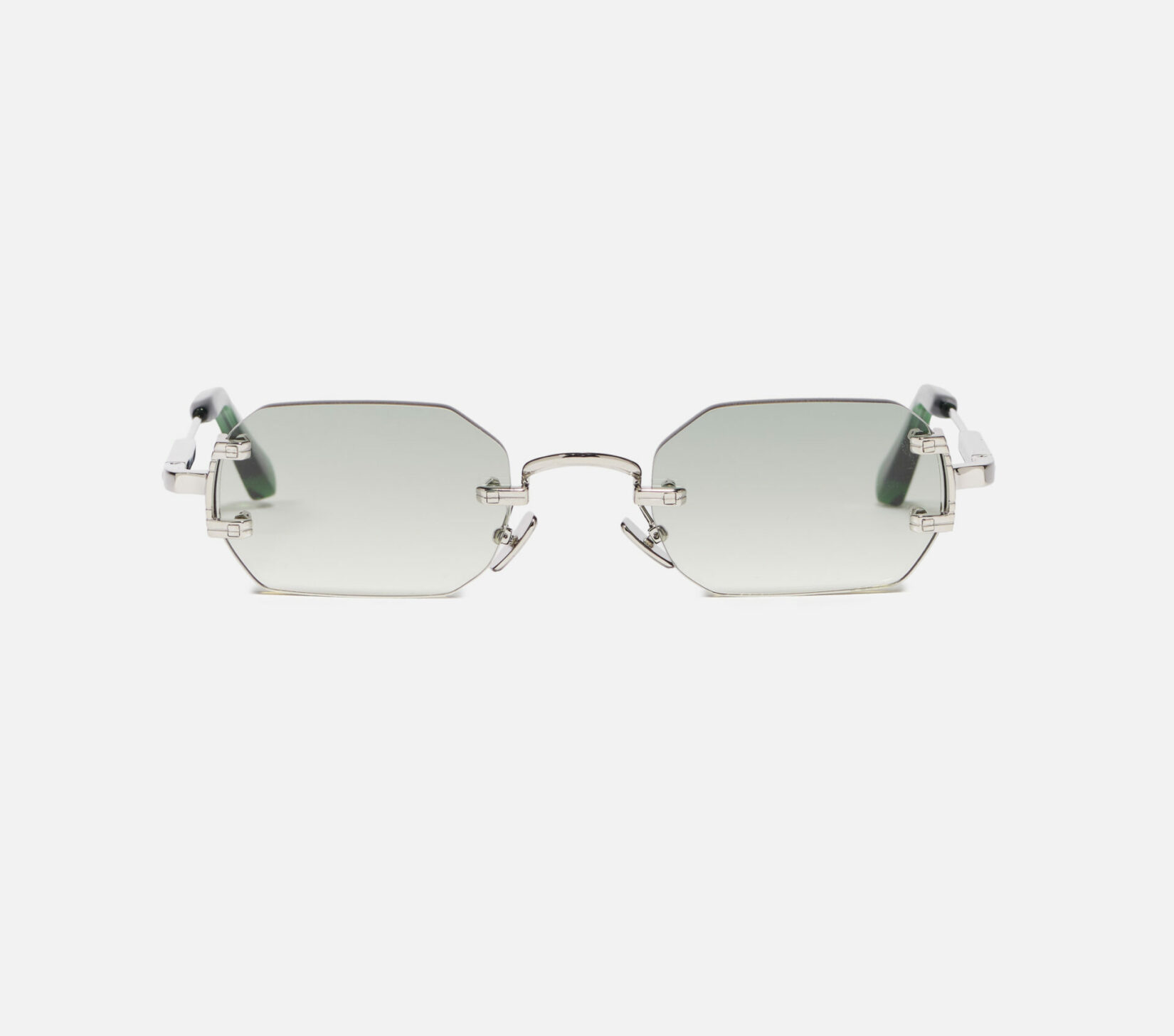 Sunglasses Model Amaru in Color C541 with Grey gradient lenses from John Dalia