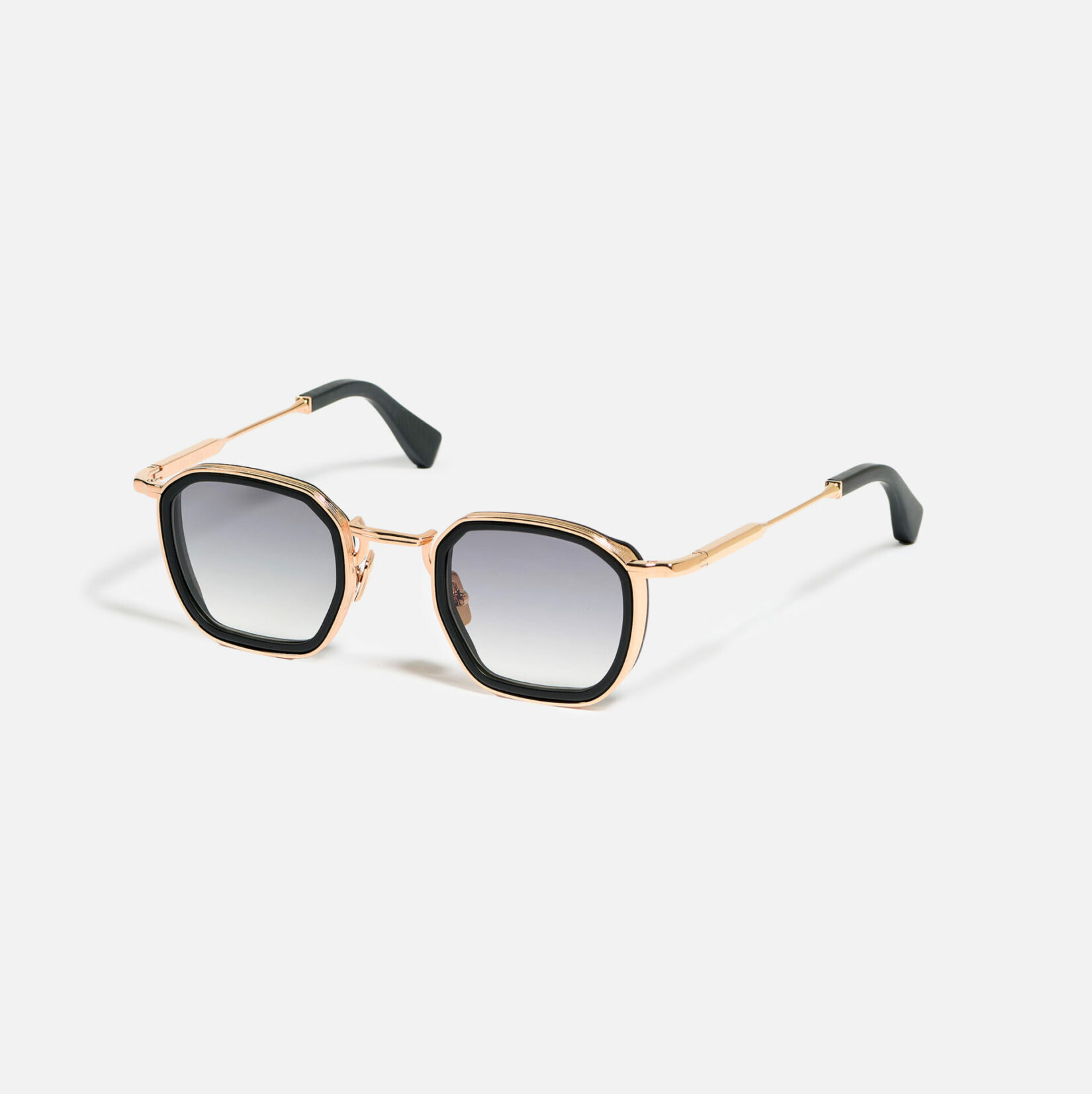 Sunglasses Model Léo in C114 with Grey Gradient lenses from John Dalia