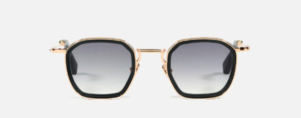 Sunglasses Model Léo in C114 with Grey Gradient lenses from John Dalia