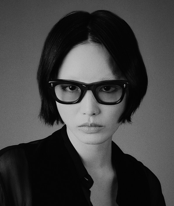 Optical Model Godard in color Bloodstone with Superlight Grey lenses from Jacques Marie Mage