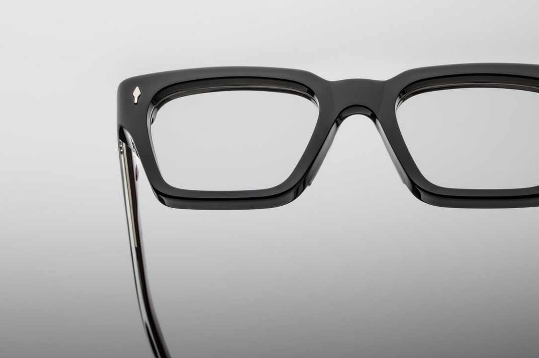Optical Model Ichikawa in color Bloodstone with Superlight Grey lenses from Jacques Marie Mage