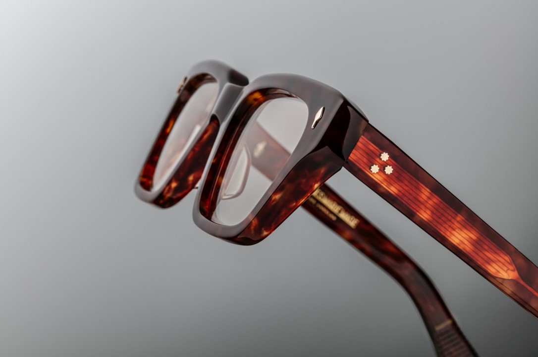 Optical Model Ichikawa in color Breccia with Superlight Brown lenses from Jacques Marie Mage