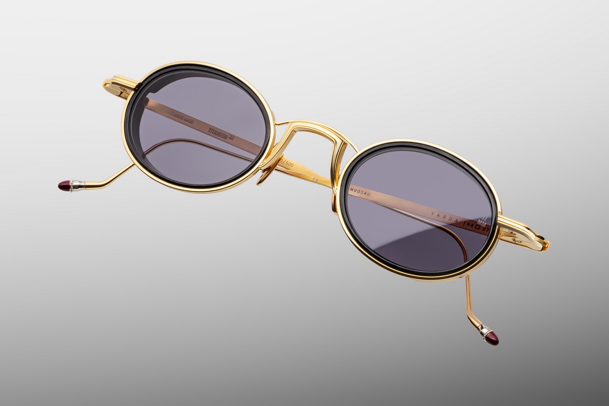 Sunglasses Model Varda in color Ebony with Nimbus Lenses from Jacques Marie Mage