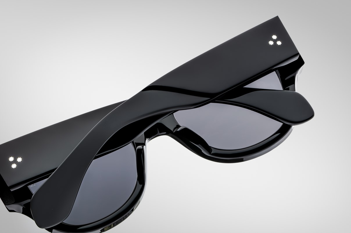 Sunglasses model Chelsea in color Black with Jet lenses from Jacques Marie Mage