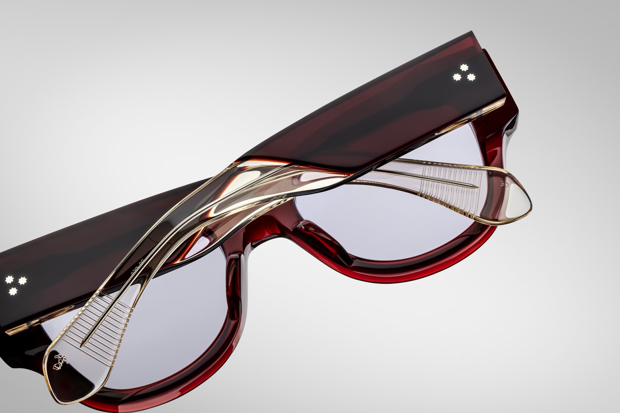 Sunglasses model Chelsea in color Cherry with Lavender lenses from Jacques Marie Mage