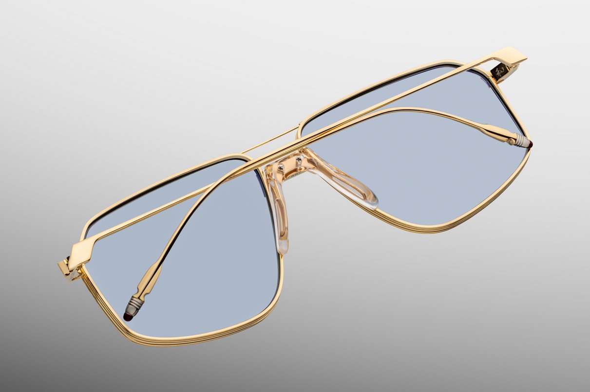Sunglasses Model Jagger in Color Ciel with Blue Gradient lenses from Jacques Marie Mage