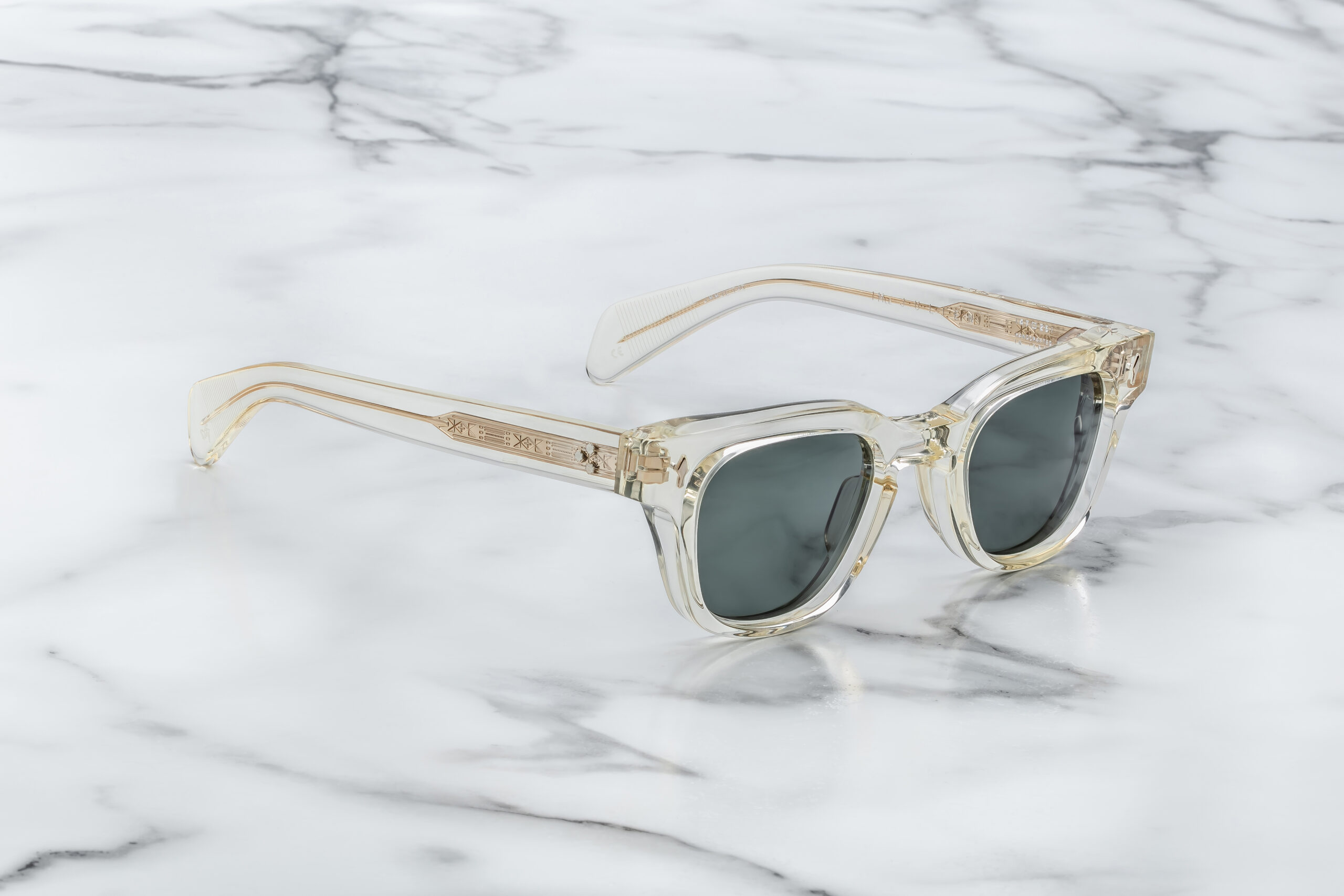 Sunglasses Model Julien in Color Brut With Spruce lenses from Jacques Marie Mage