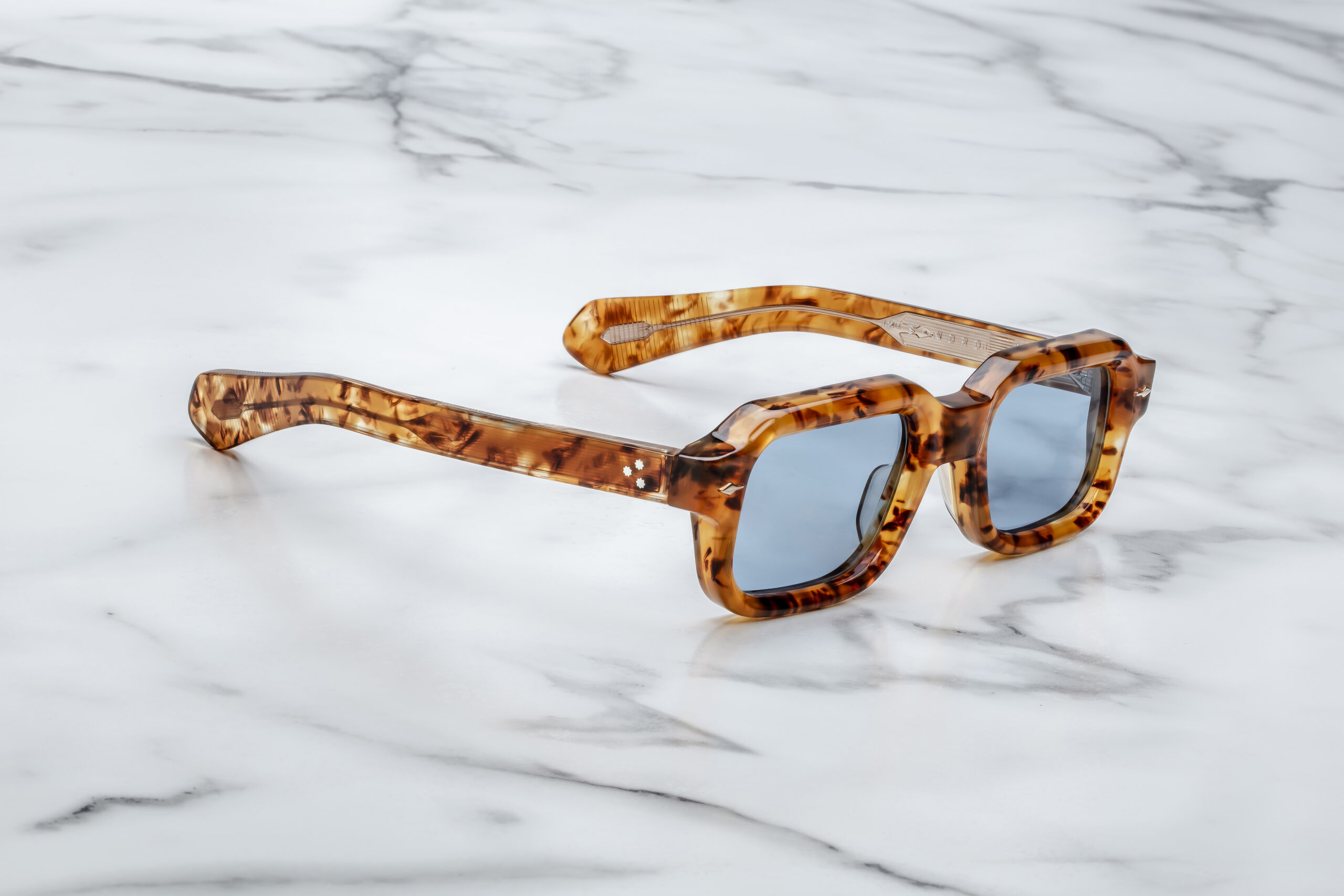 Sunglasses Model Sandro in color Cairo with cerulean CR39 lenses from Jacques Marie Mage