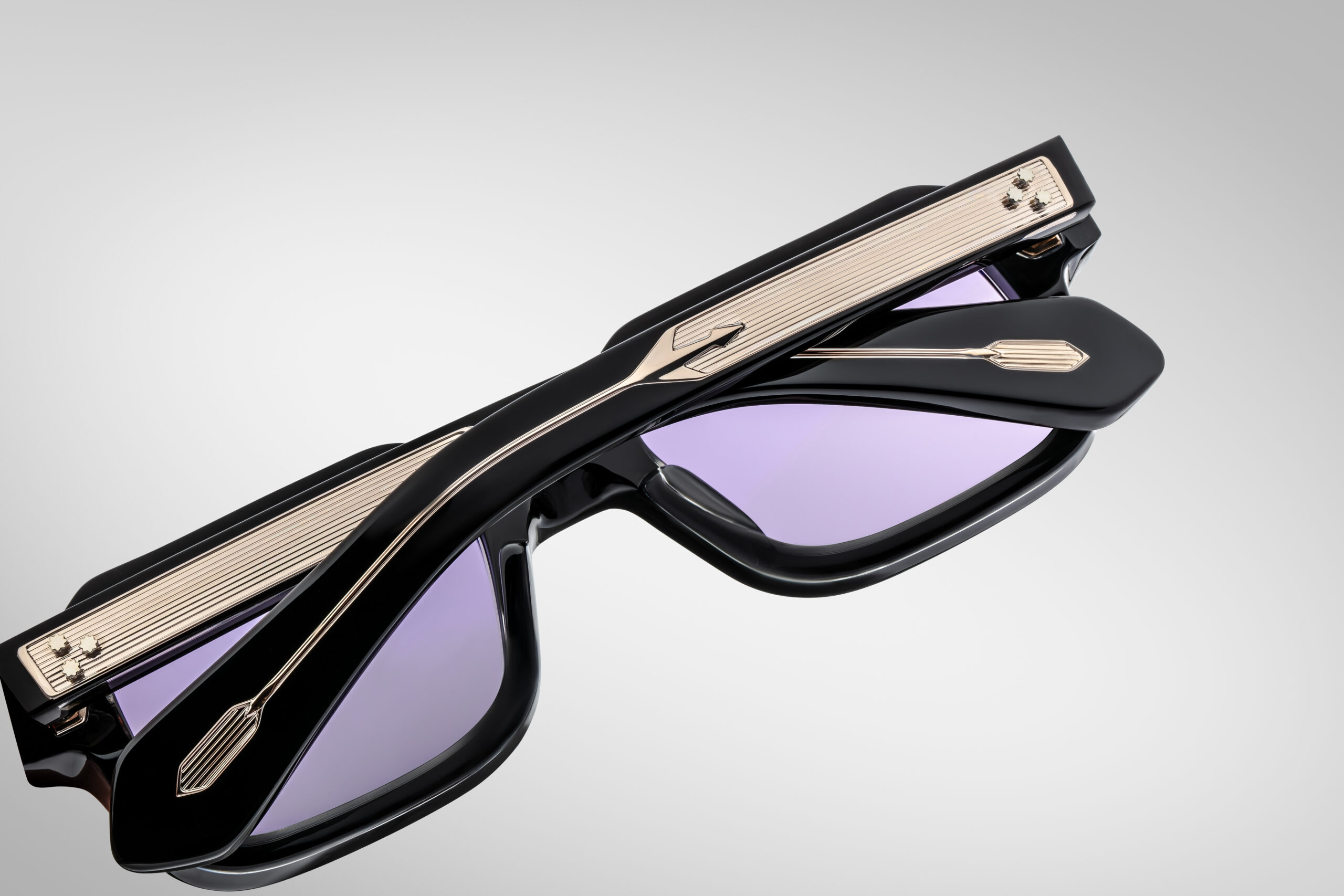 Sunglasses Model Sandro in Color Maverick with Iris CR39 lenses from Jacques Marie Mage