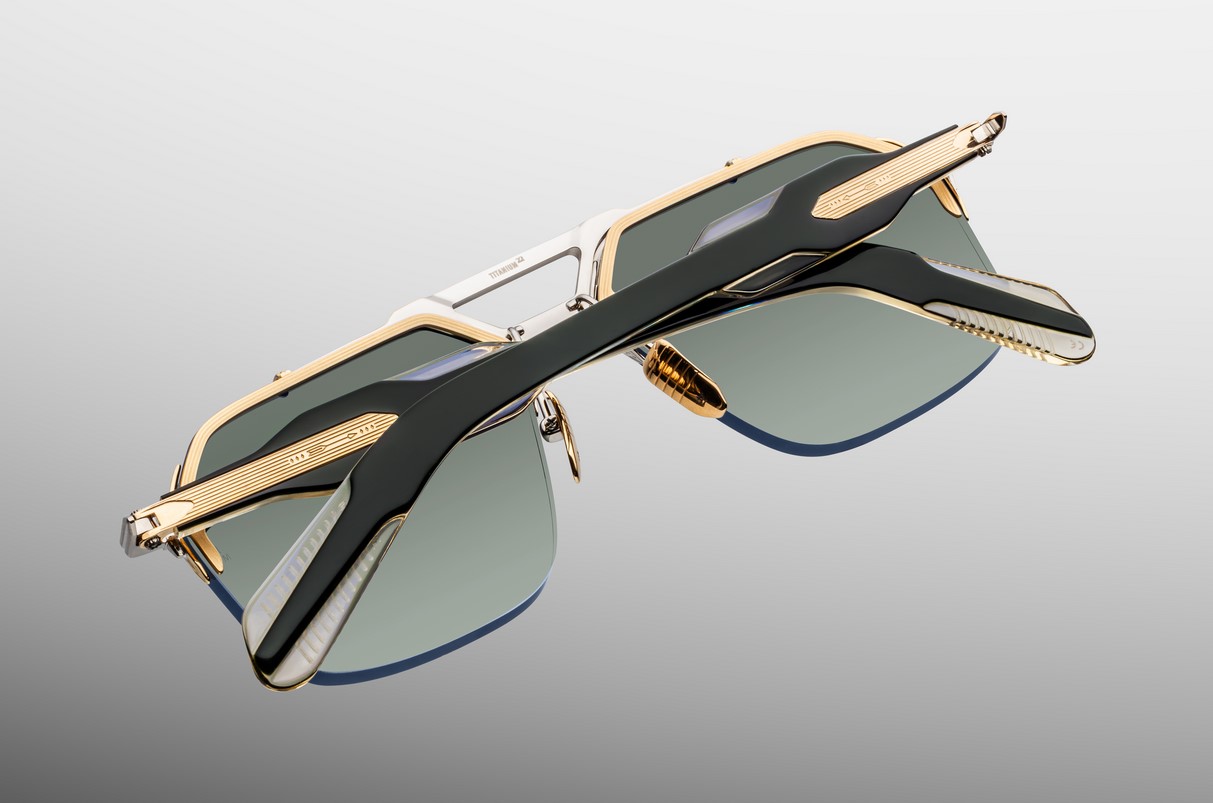 Sunglasses Model Silverton in color Viper with Forest Gradient Lenses from Jacques Marie Mage