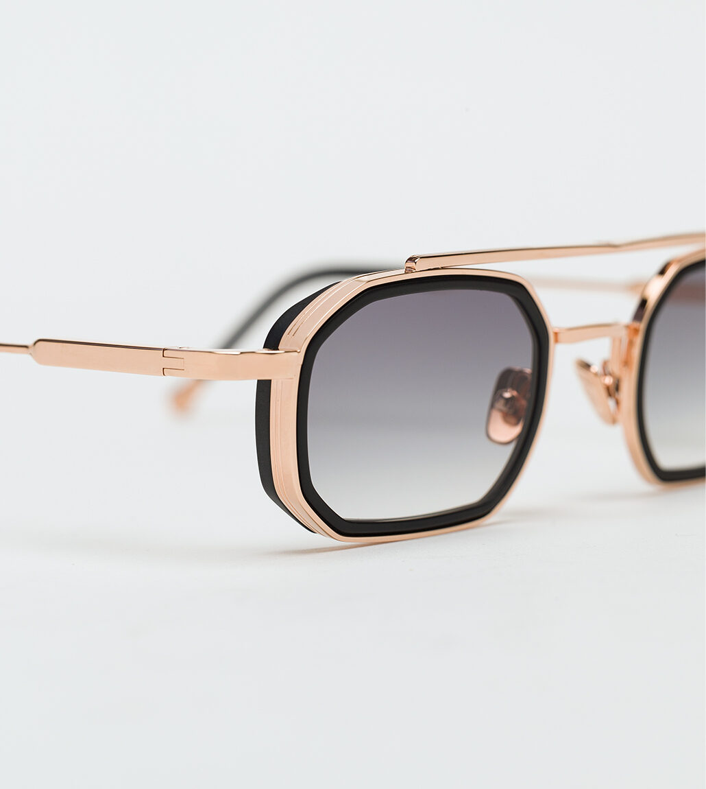 Sunglasses Model Anthony in C114 with grey gradient lenses from John Dalia