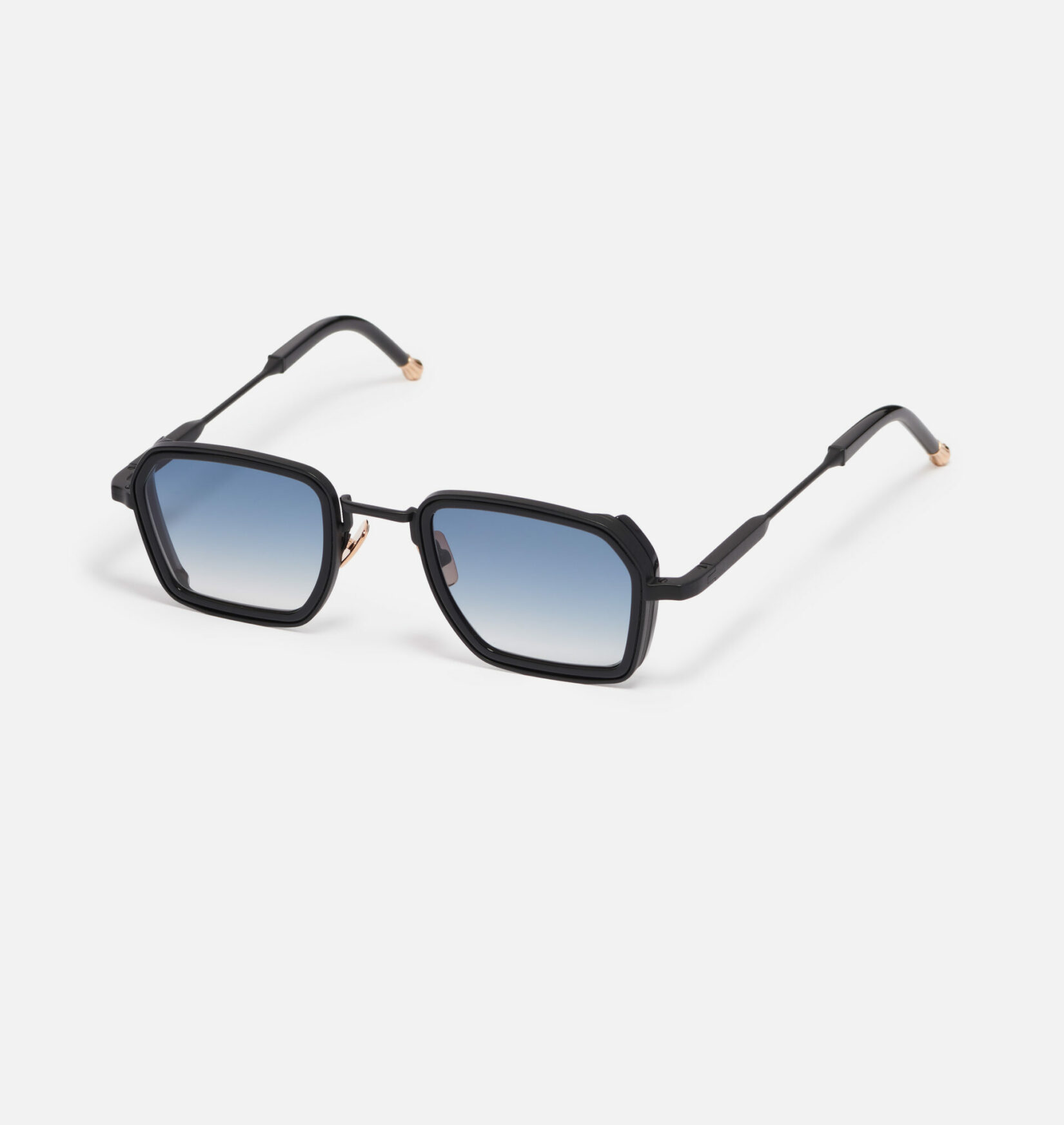 Sunglasses Model Cillian in C303 with Clear Blue Gradient lenses from John Dalia