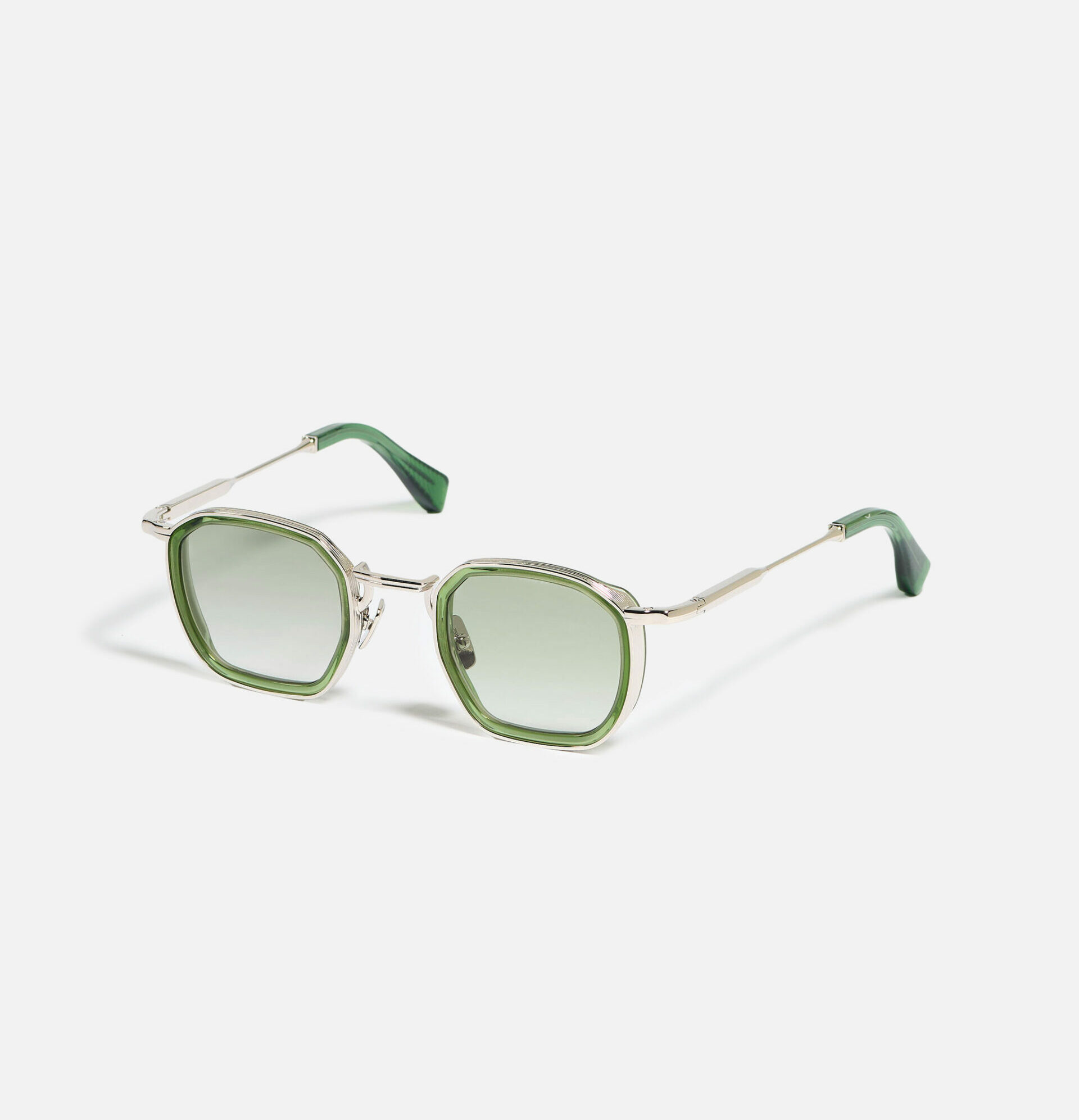 Sunglasses Model Léo in C164 with Light Green Gradient lenses from John Dalia