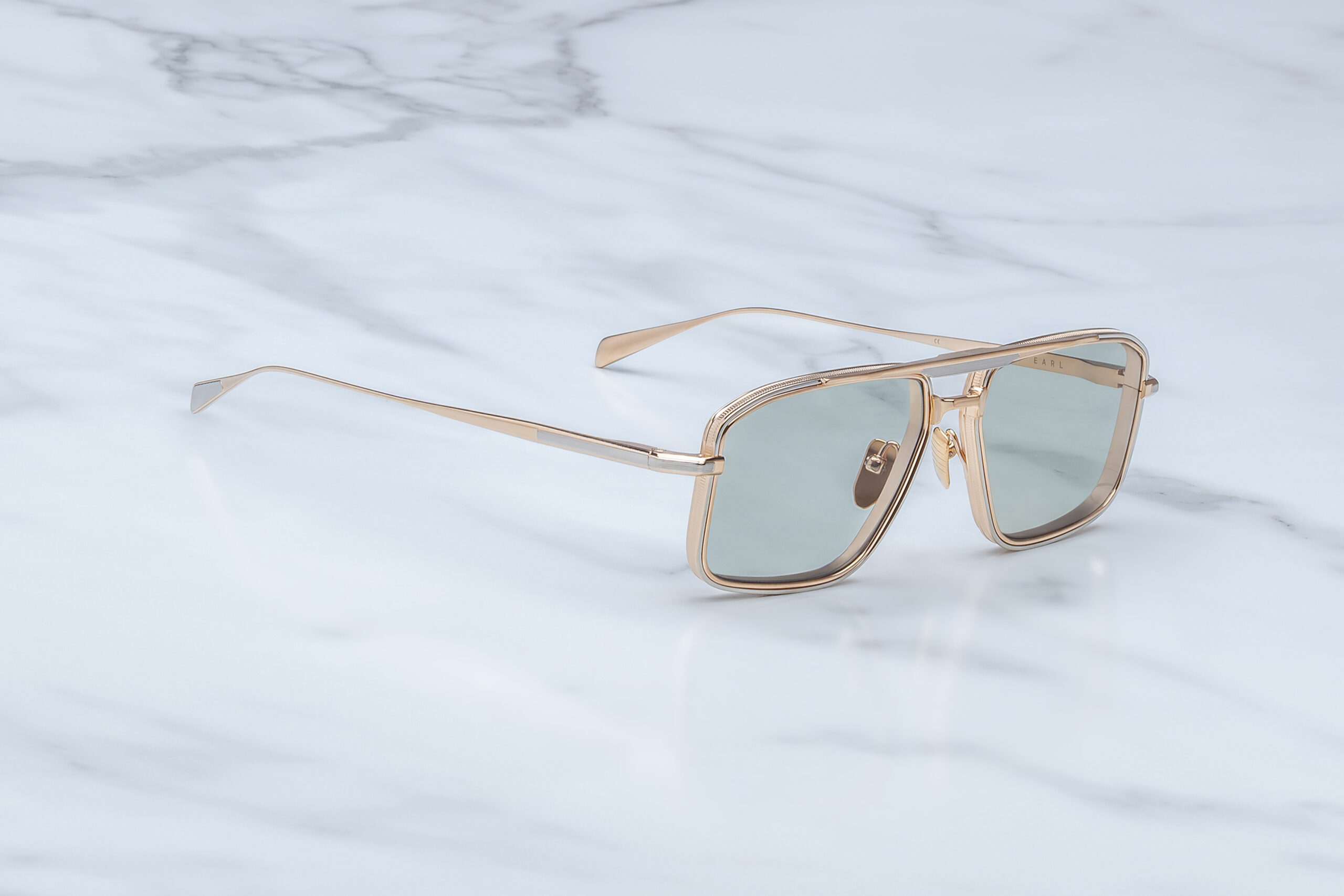 Sunglasses Model Earl in Color Altan with Mist lenses from Jacques Marie Mage