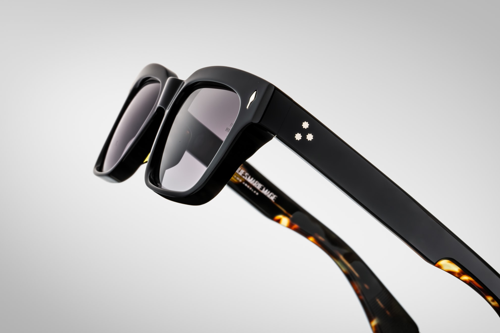 Sunglasses Model Molino in Color Noir 11 with Jet Gradient lenses from Jacques Marie Mage