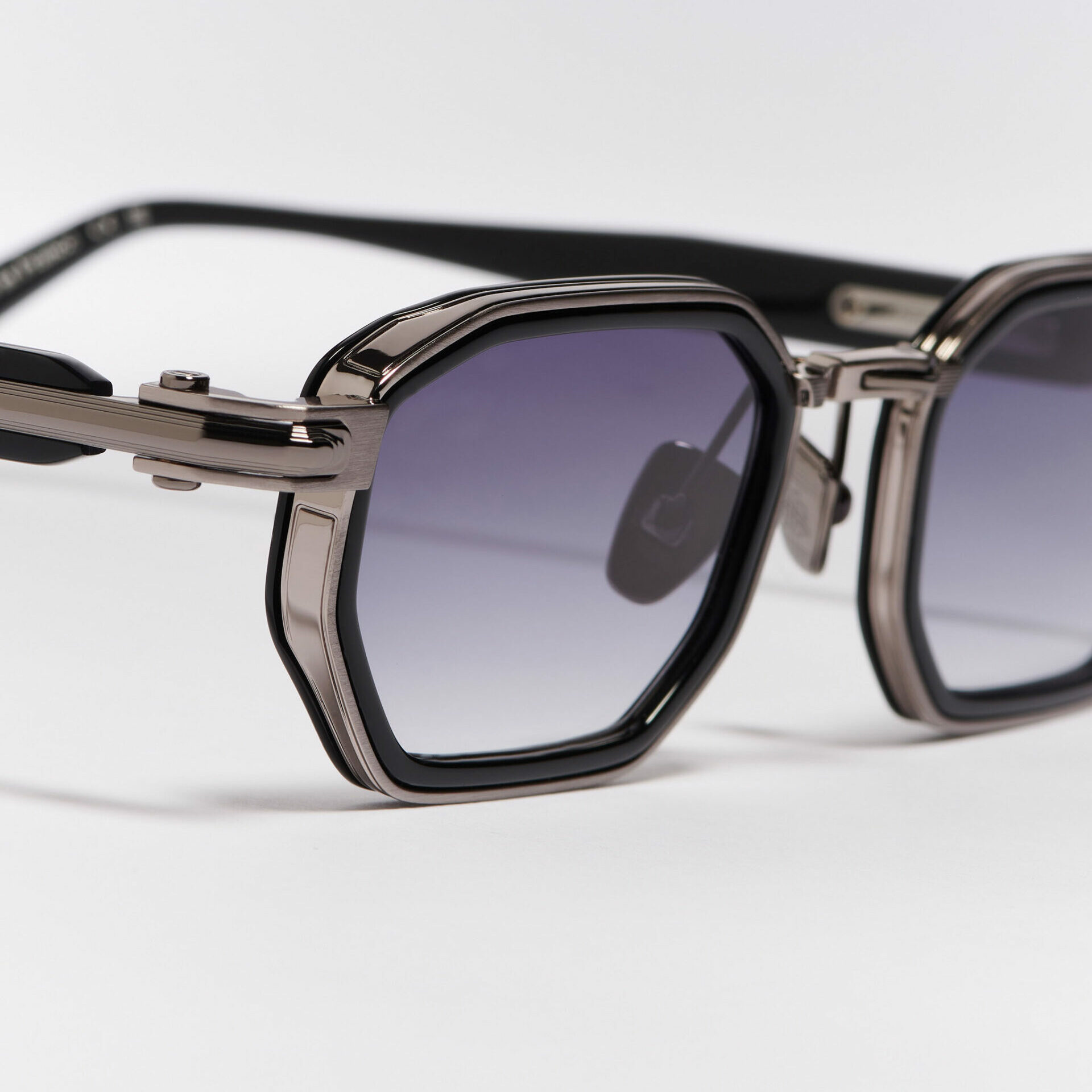 Sunglasses Model Axel in Color C420 withDark Blue Gradient lenses from John Dalia