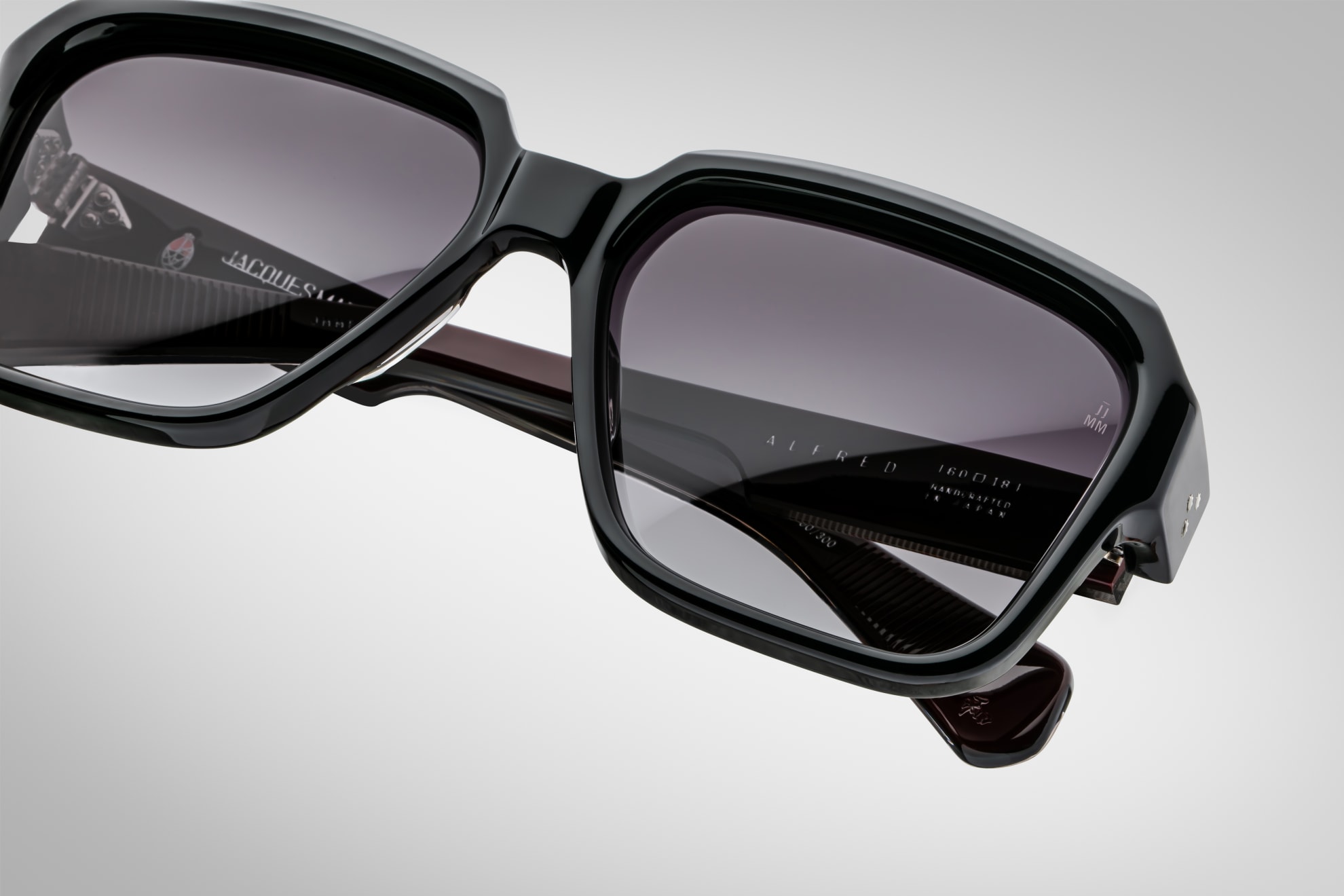 Sunglasses Model Alfred in Bloodstone with Jet Gradient lenses from Jacques Marie Mage