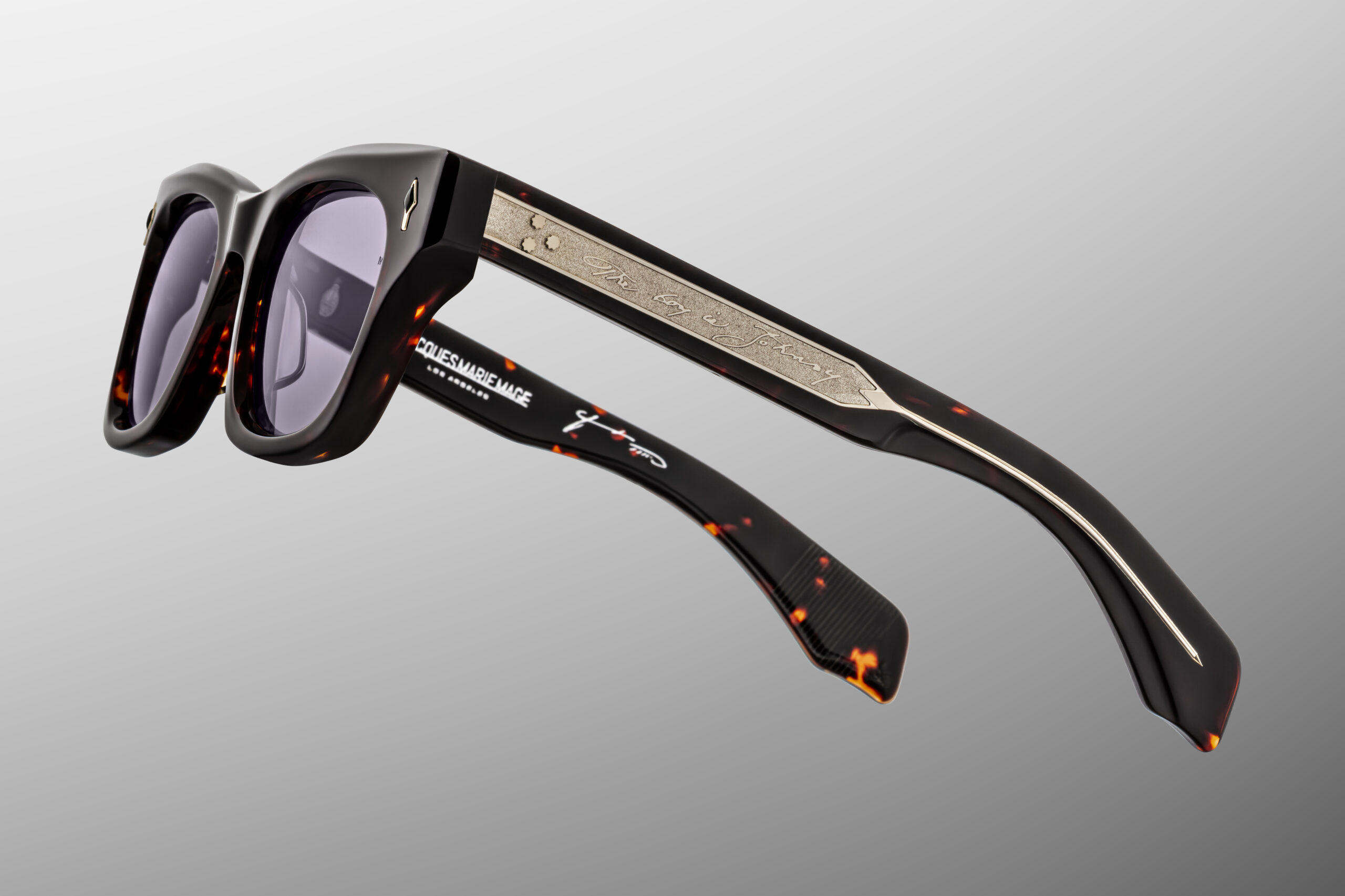 Sunglasses Model Dealan in Color Rayon Violet from Jacques Marie Mage's Patti Smith special collection