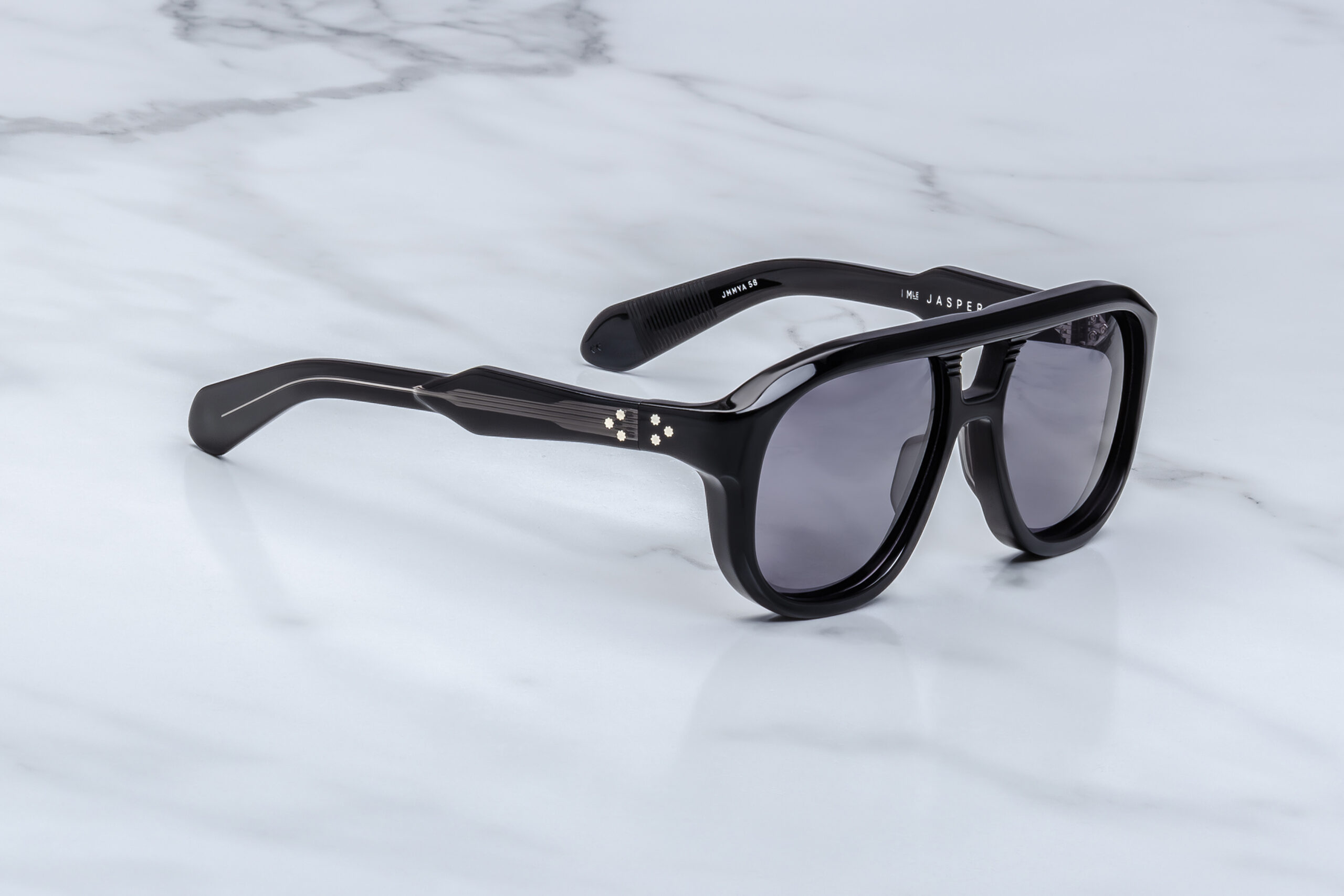 Sunglasses Model Jasper in Color Raven with Charcoal lenses from Jacques Marie Mage