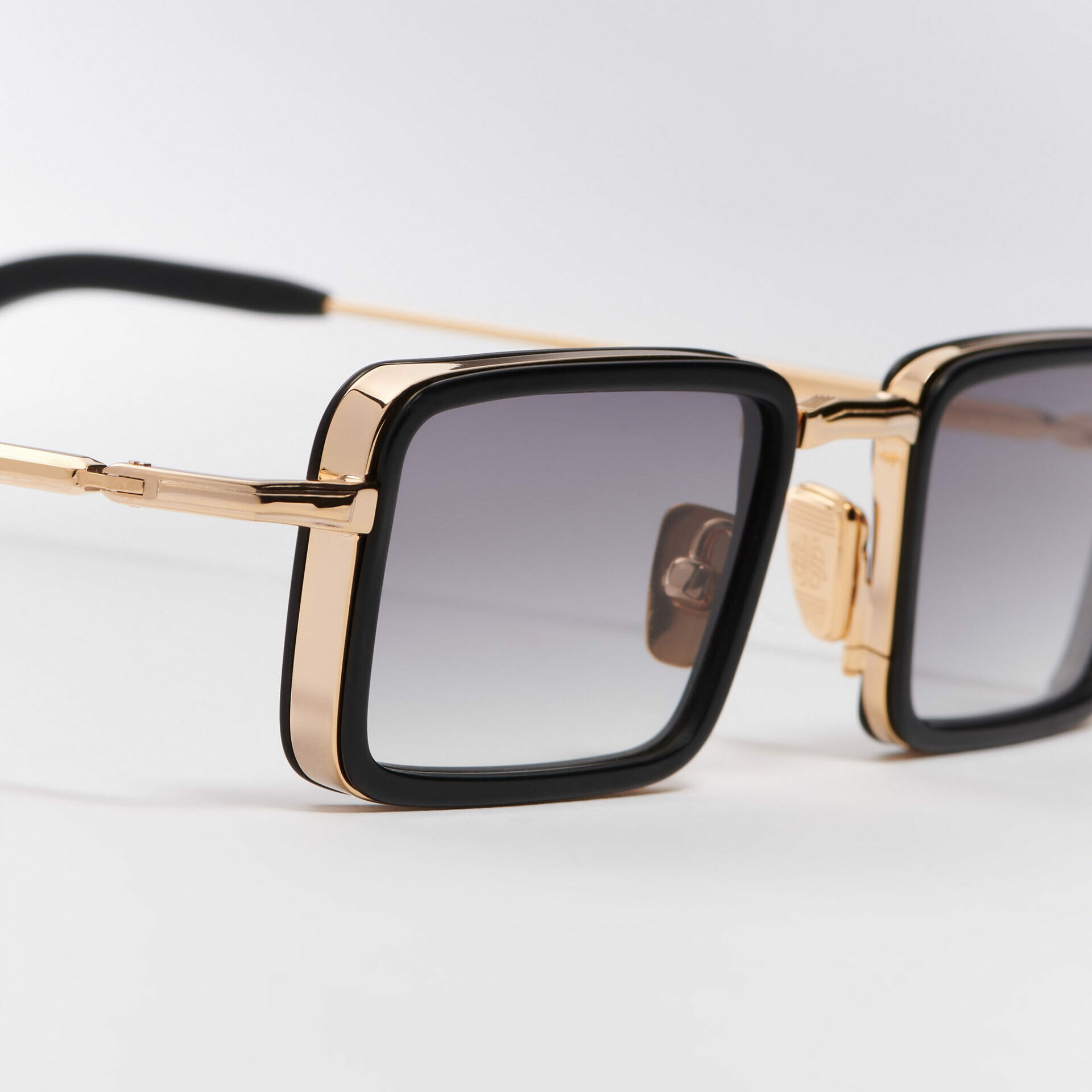 Sunglasses Model Pierce in Color C115 with Grey Gradient lenses from John Dalia