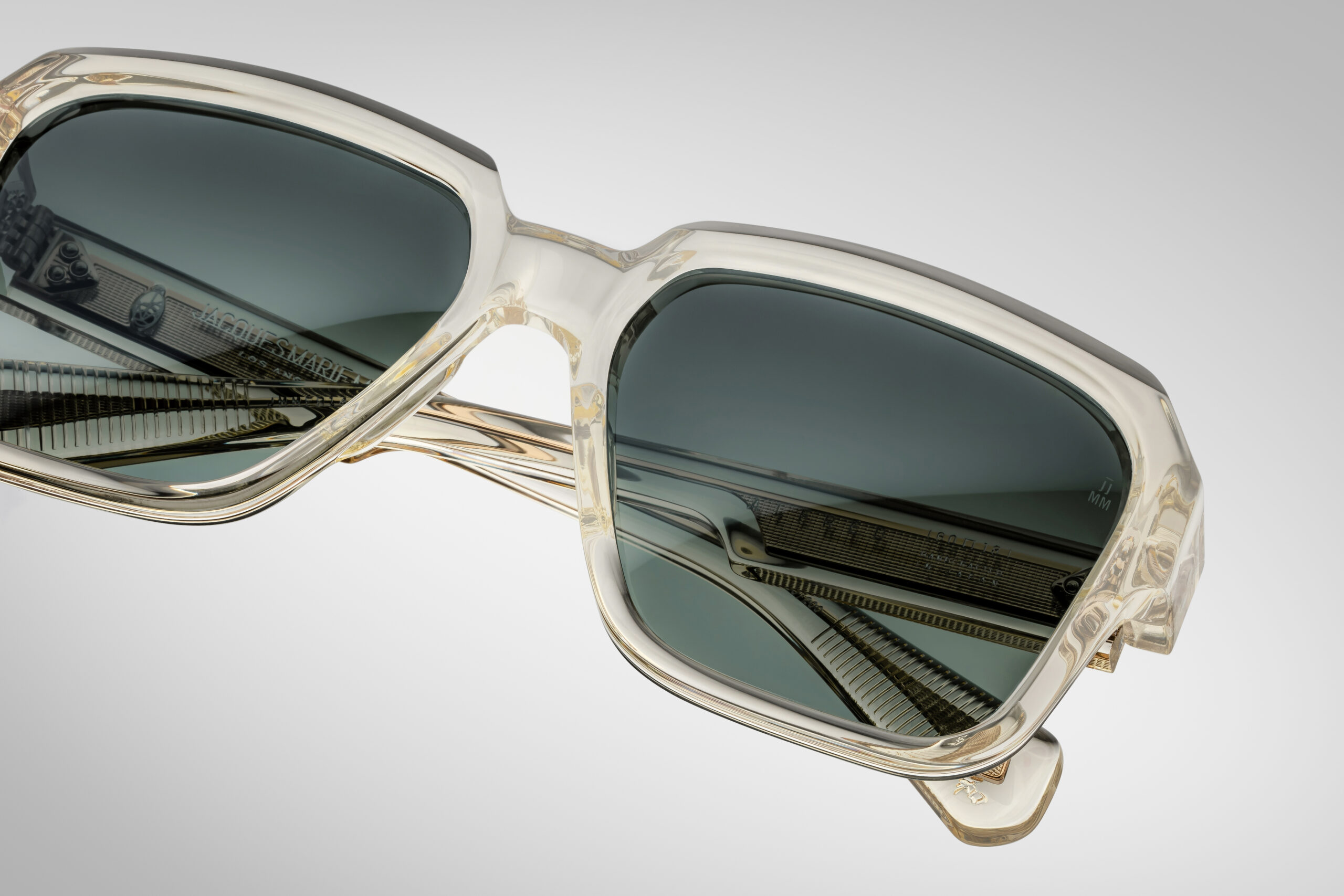 Sunglasses Model Alfred in Color Brut with Spruce Gradient lenses from Jacques Marie Mage